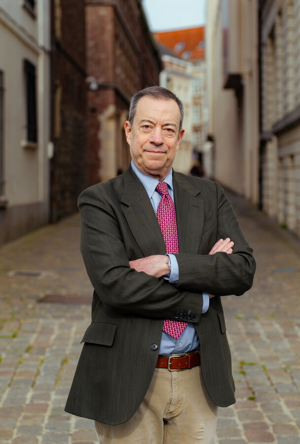 Business portrait photographer — professional headshot in a European old town